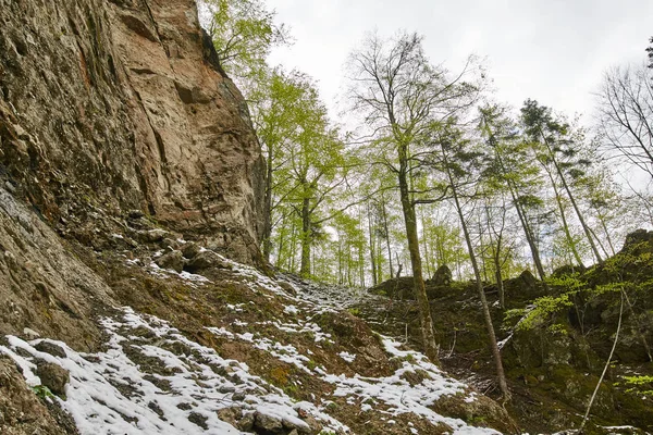 Avalanche de enormes rochas — Fotografia de Stock