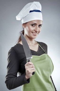 Kadın aşçı holding bıçak