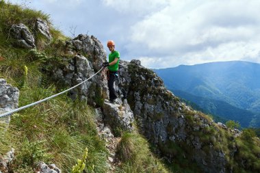 genç çocuk tırmanış