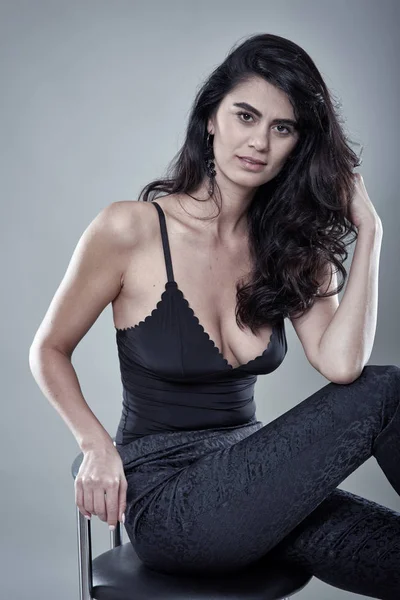 güzel kadın iç çamaşırı modeli