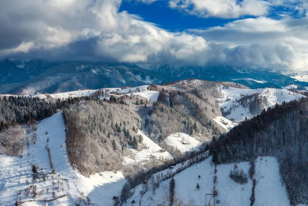 Пейзаж Гірським Хребтом Взимку — стокове фото