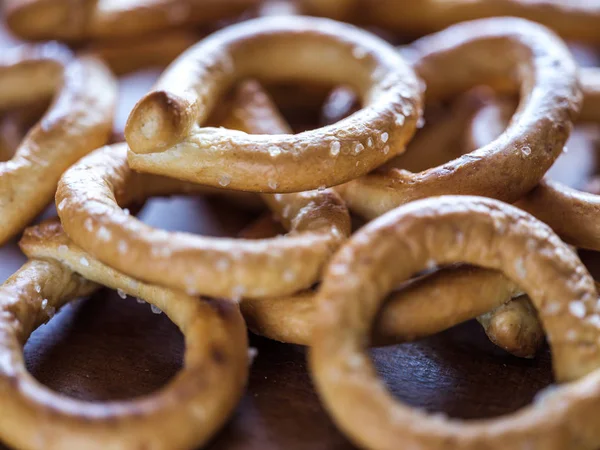 Σωρός από αλατισμένο pretzels — Φωτογραφία Αρχείου