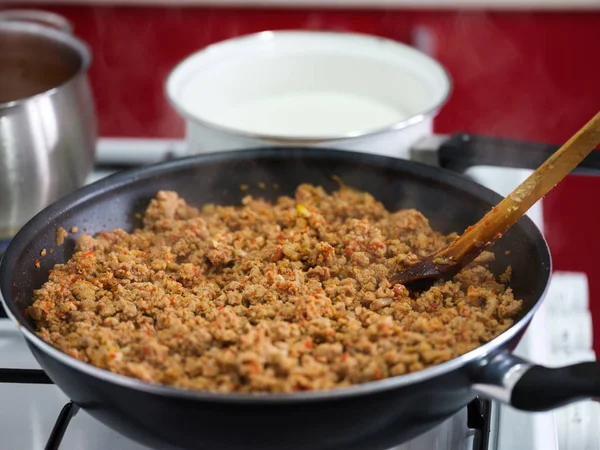 Rund- en varkensvlees gehakt — Stockfoto