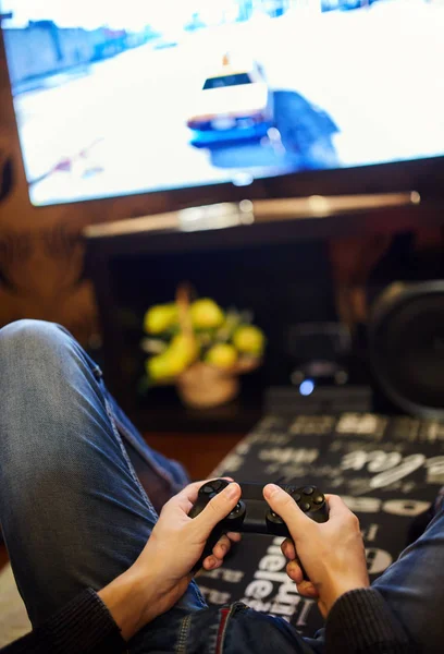 Koltukta Oturuyor Video Oyunları Oynarken Genç Çocuk — Stok fotoğraf