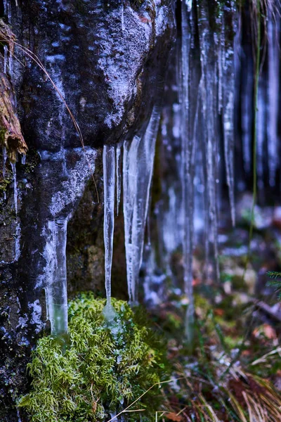Beautifully Shaped Icicles Mountain Frozen Waterfall — Stock Photo, Image
