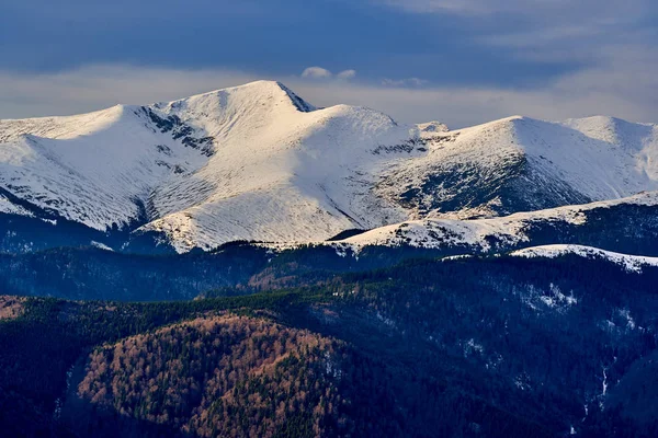 Cordillera Principios Primavera Con Nieve — Foto de Stock