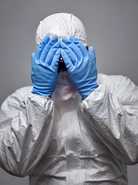 Trabajador Salud Abrumado Traje Protección General —  Fotos de Stock