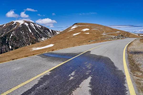 Transalpina Estrada Romênia Início Verão Nas Montanhas — Fotografia de Stock