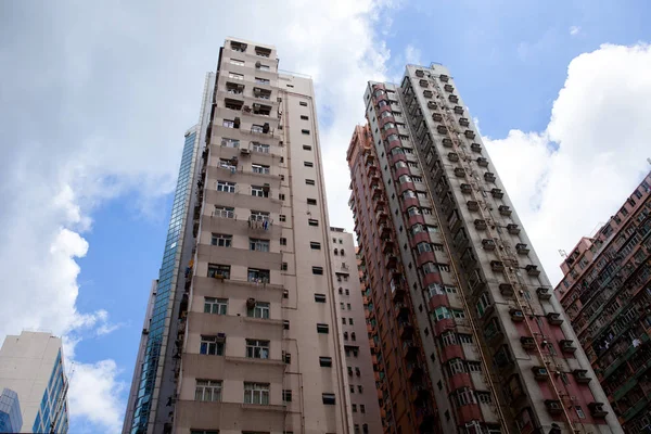 Bürogebäude in der Innenstadt von Hongkong — Stockfoto
