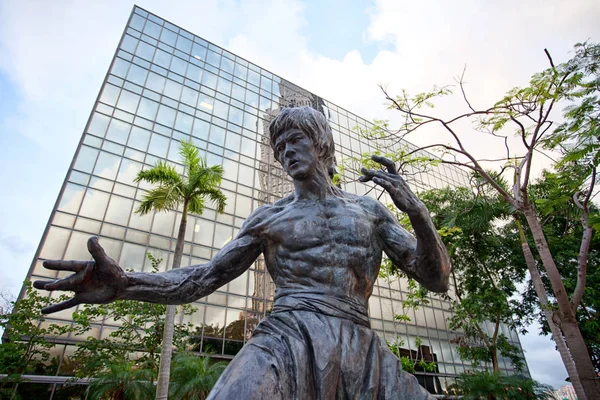 Statue de Bruce Lee à Hong Kong — Photo