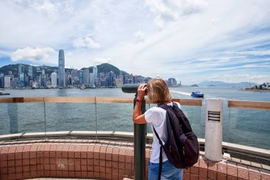 Victoria Limanı ve şehir içinde geçmiş 