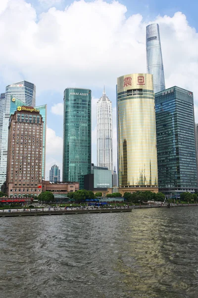 Stadtlandschaft Bürogebäude in Shanghai — Stockfoto