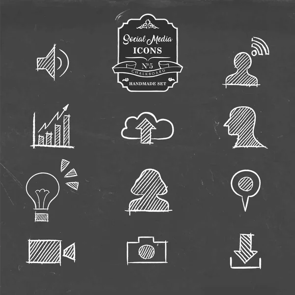 Social media icon set in hand drawn sketch style — Stock Vector