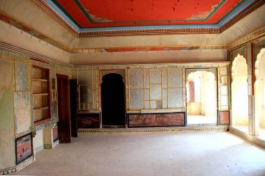 Patawon-kı-Haweli salonunda