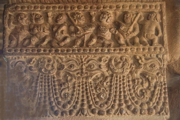 Pillar Sculpure at Ladkhan Temple — Stock Photo, Image