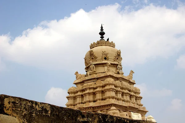 Kamenná věž chrámu, Lepakshi Royalty Free Stock Obrázky