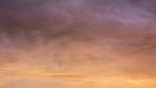 Time lapse bilder av moln med levande färger. Drömmande. Hallucinogena. — Stockvideo