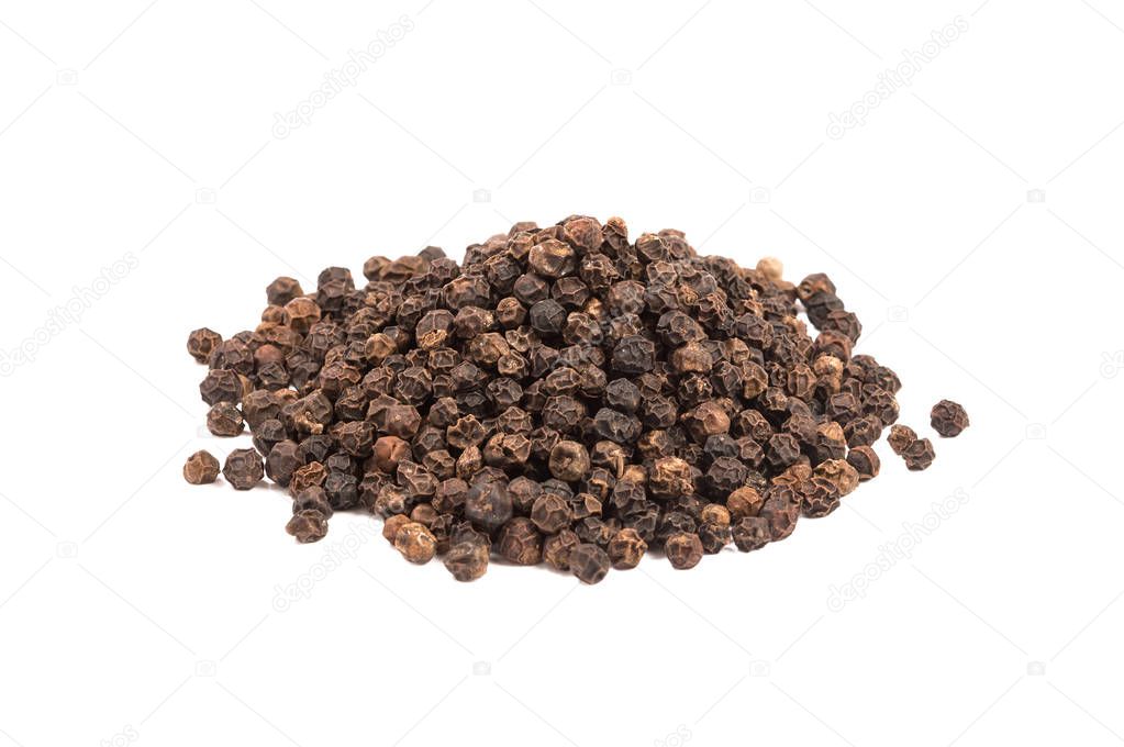 heap of black peppercorns