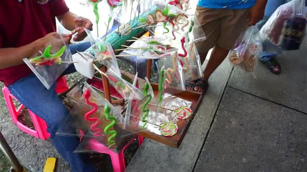 Tienda tailandesa de caramelos — Vídeo de stock