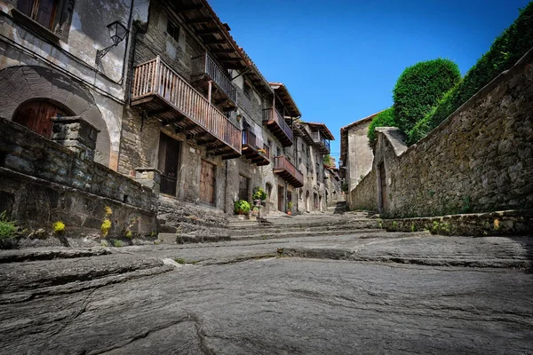 Ortaçağdan kalma İspanyol şehir — Stok fotoğraf