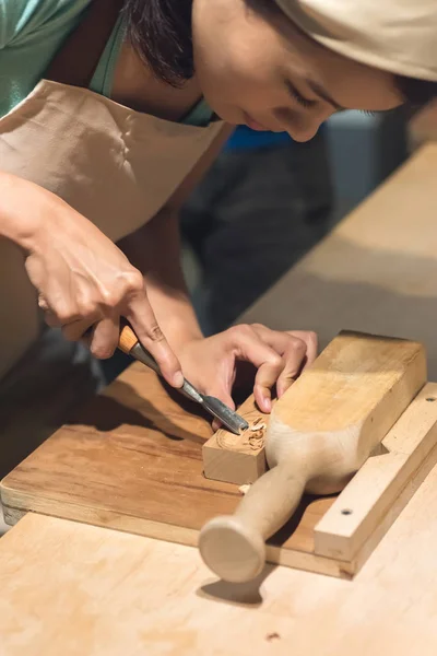 Primer plano de trabajo de madera — Foto de Stock