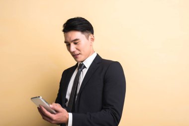 Adam kullanım akıllı telefon