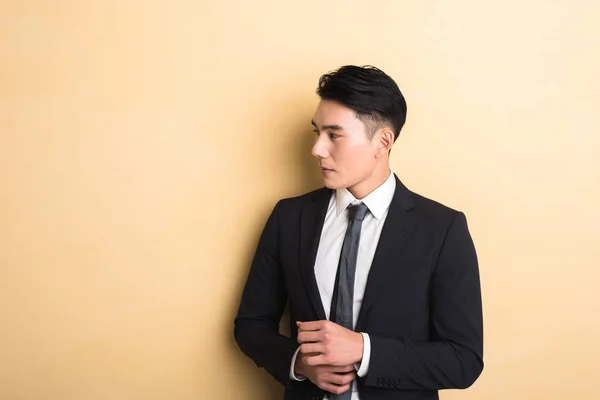 Young Asian business man — Stock Photo, Image