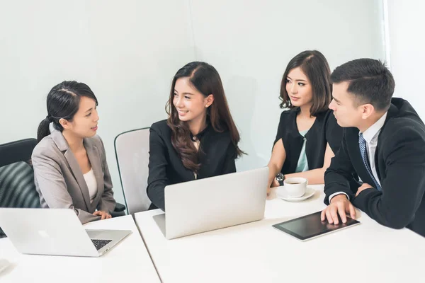 Mujer ejecutiva de negocios —  Fotos de Stock