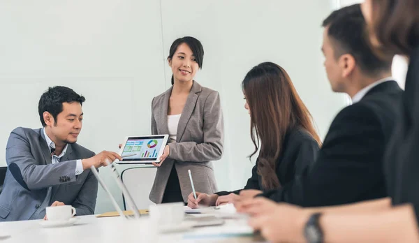 Reunião de empresários — Fotografia de Stock