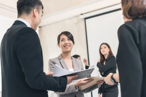 Reunião de empresários — Fotografia de Stock