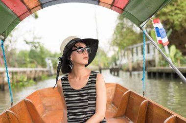 kadın Suüstü Pazarı ziyaret