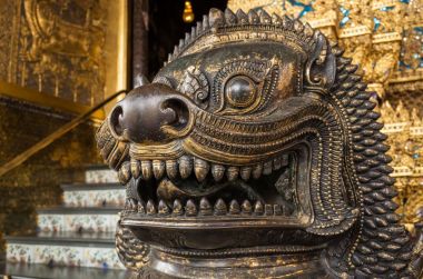 grand Palace heykeller