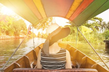 kadın Suüstü Pazarı ziyaret