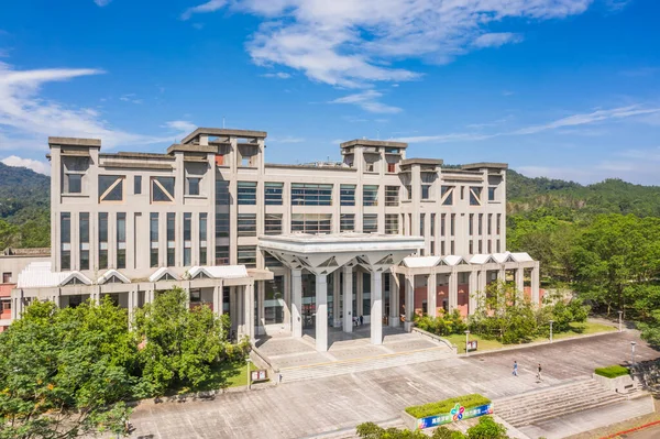 Vista aérea da Universidade Nacional de Chi Nan — Fotografia de Stock