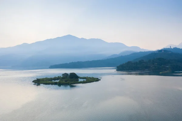 Berömda Sun Moon Lake Landscape — Stockfoto