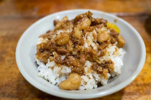 Chinese braised pork on rice — Stock Photo, Image