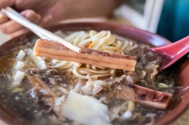 Tayvanlı kalınlaşmış çorba şehriye