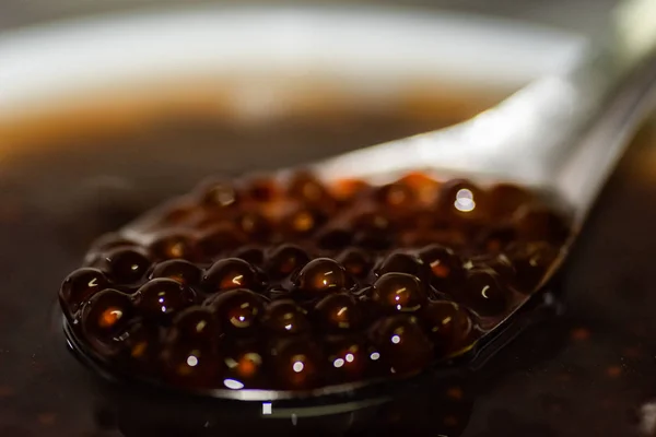 making the pearl milk tea at home