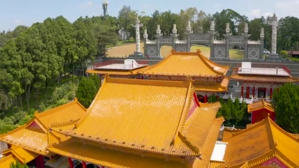 Wenwu-Tempel im Sonnenmondsee — Stockvideo