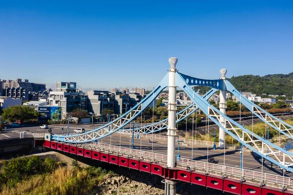 Vista aérea del puente moderno en Taichung City —  Fotos de Stock