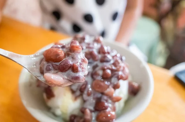 eating red bean shaved ice