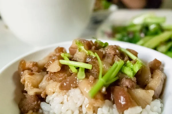 Chinese braised pork on rice — Stock Photo, Image