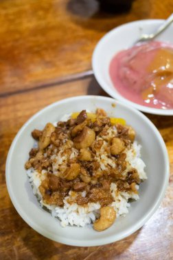 Çin domuz pirinç kızarmış