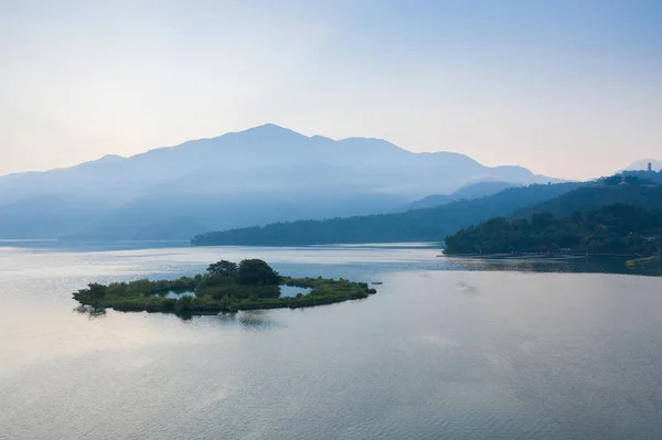 Famosa paisagem Sun Moon Lake — Fotografia de Stock