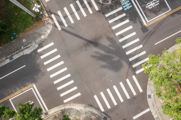 Vista aérea de la intersección de la calle — Foto de Stock