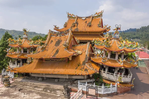 भूकंप के दौरान वुचांगोंग मंदिर के खंडहरों का हवाई दृश्य — स्टॉक फ़ोटो, इमेज
