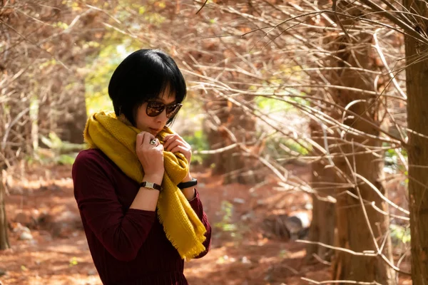 Portrait of modern Asian mature woman — Stock Photo, Image