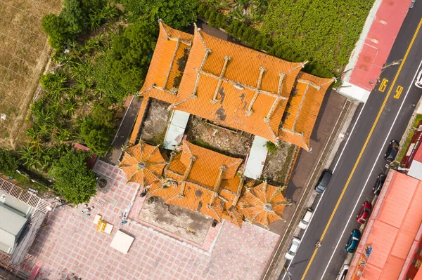 Вид с воздуха на руины храма Учангонг во время землетрясения — стоковое фото