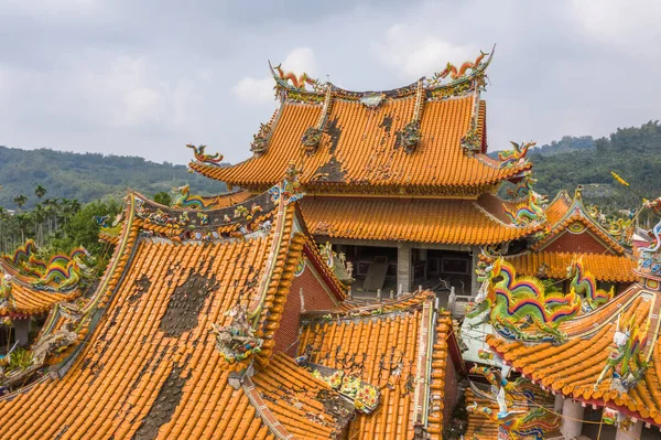 Letecký pohled na trosky chrámu Wuchanggong při zemětřesení — Stock fotografie