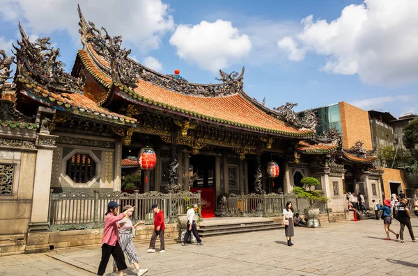 Famosa attrazione del tempio di Lungshan — Foto Stock